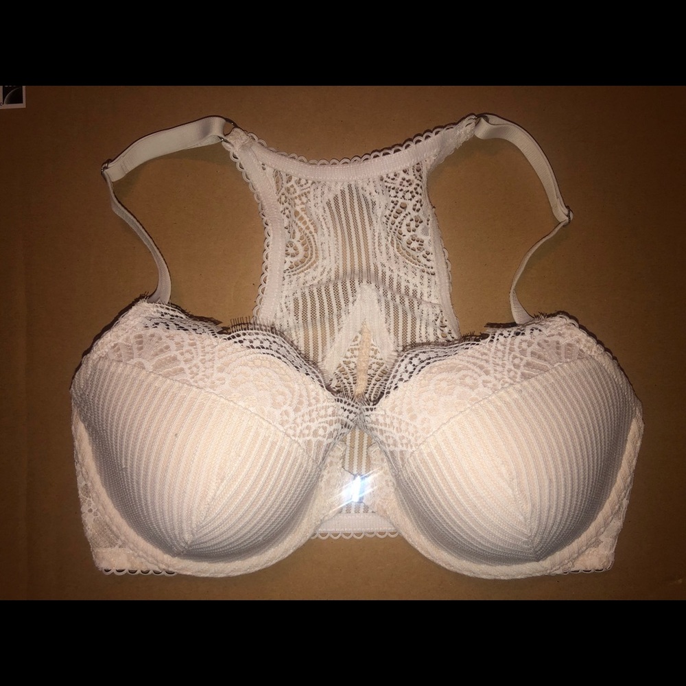 Victoria Secret Bra 32DDD(32F) lightly lined